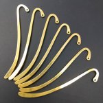 画像1: ビーズクラブ しおりパーツ 金 7本 87mm 栞 手帳 本  通し穴付き ブックマーク ブックマーカー パーツ (1)