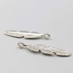 画像3: ビーズクラブ チャーム 羽 はね 小 シルバー 28mm 10個セット チャーム キーホルダー ネックレス 飾り ピアス (3)