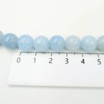 画像2: アクアマリン ラウンド 10mm 天然石 連売り 1連37cm 38粒 藍石 ビーズ パワーストーン 青 ブルー 水色 ハンドメイドパーツ ブレスレット 数珠 ネックレス ピアス リング ビーズクラブ (2)