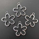 画像1: チャーム フラワー C-001 中空タイプ シルバー 6個セット 約23×22mm アクセサリーパーツ ハンドメイド素材 ビーズクラブ (1)