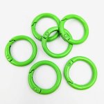 画像1: カラビナ 丸型リング 黄緑 5個セット 外径24mm イエローグリーン キーホルダー ハンドメイドパーツ 接続金具 接続パーツ ビーズクラブ (1)