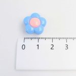 画像2: アクリルビーズ 花型 B-23 カラフル 約16mm 15個セット ハンドメイド アクセサリーパーツ プラスチックビーズ ビーズクラブ (2)