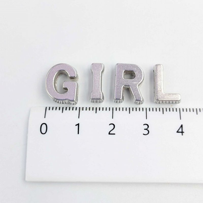 画像2: アクリルビーズ アルファベット型 B-25 シルバー イニシャル 約12mm 100個セット ハンドメイド アクセサリーパーツ プラスチックビーズ ビーズクラブ (2)